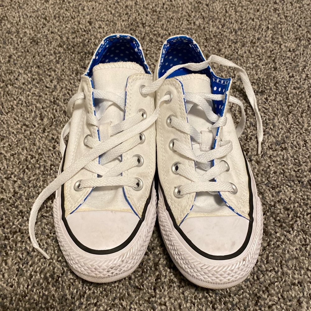 White converse
